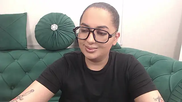 BustyAllyy online show from 19, 4, 2026