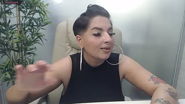 BustyAllyy online show from 25, 2, 2025
