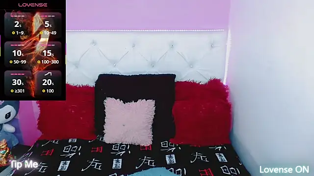 Amanda bigx online show from 8, 11, 2025