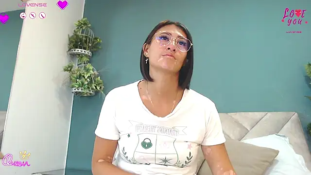 Snapshot of SharisWillian chatting on 20, 7, 2026 SharisWillian online show from 20, 7, 2026