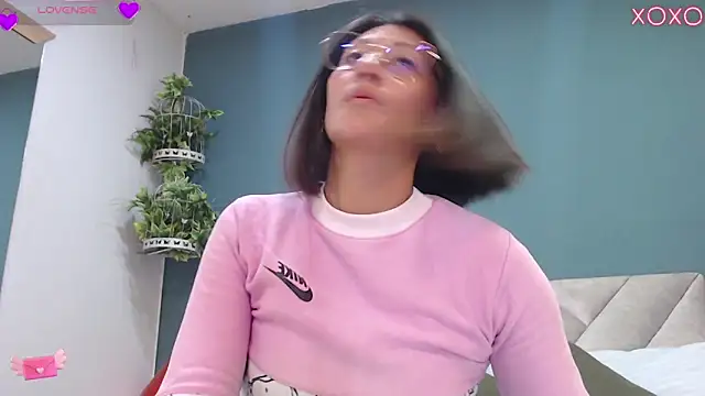 SharisWillian online show from 19, 9, 2025