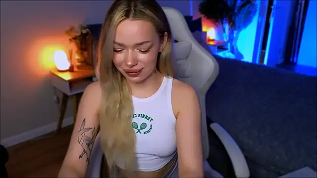 Lily Yin online show from 8, 5, 2026