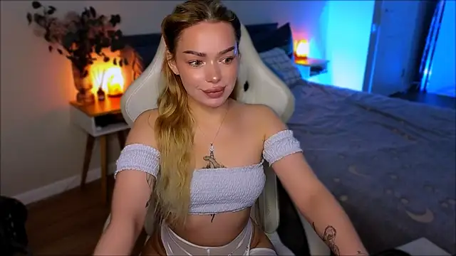 Snapshot of Lily_Yin chatting on 27, 7, 2026 Lily Yin online show from 27, 7, 2026