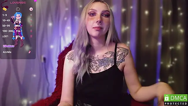 JustMeowGirl online show from 3, 12, 2024