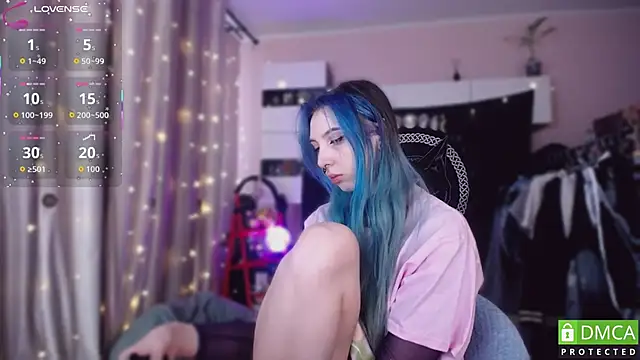 JustMeowGirl online show from 9, 2, 2026