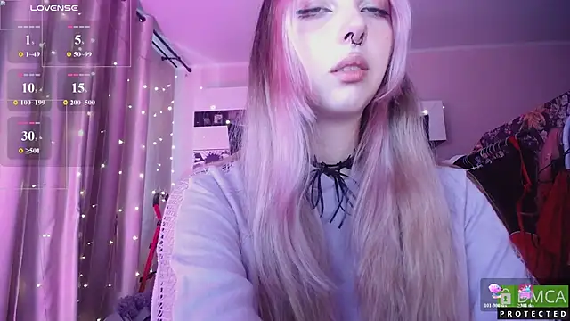 JustMeowGirl online show from 24, 5, 2026