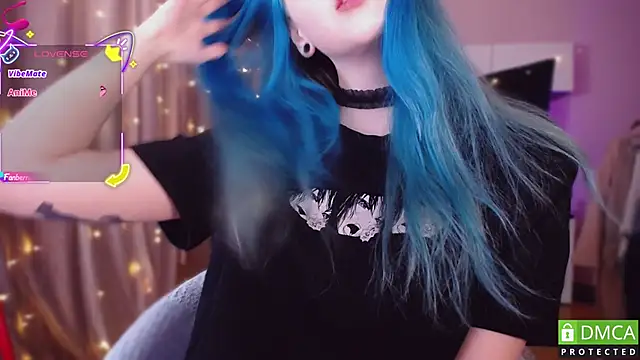 JustMeowGirl online show from 19, 11, 2025