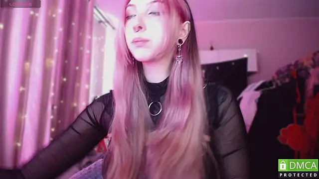 JustMeowGirl online show from 25, 5, 2026