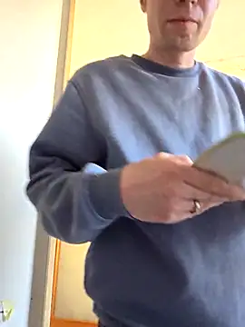 Schnubby1 online show from 12, 3, 2026