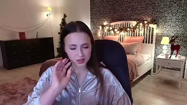 Snapshot of Barbie_Bye chatting on 31, 12, 2024 Barbie Bye online show from 31, 12, 2024