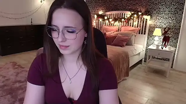 Snapshot of Barbie_Bye chatting on 11, 1, 2025 Barbie Bye online show from 11, 1, 2025