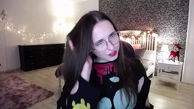 Snapshot of Barbie_Bye chatting on 13, 12, 2024 Barbie Bye online show from 13, 12, 2024