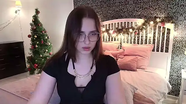 Snapshot of Barbie_Bye chatting on 27, 12, 2024 Barbie Bye online show from 27, 12, 2024