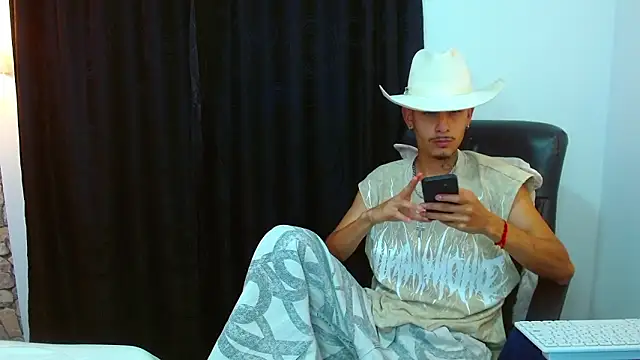 Bastiaan 28 online show from 10, 3, 2026