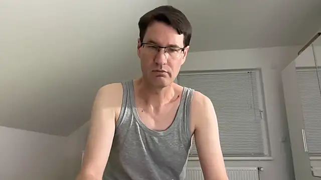 zxzx cam1 online show from 16, 3, 2026