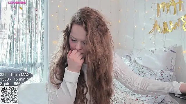 Snapshot of HANNA_MONTANAS chatting on 21, 3, 2025 HANNA MONTANAS online show from 21, 3, 2025