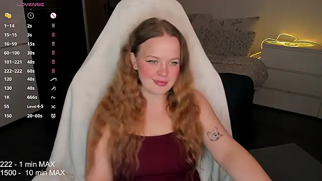 Snapshot of HANNA_MONTANAS chatting on 30, 9, 2025 HANNA MONTANAS online show from 30, 9, 2025