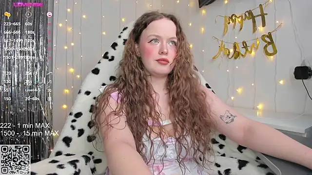 Snapshot of HANNA_MONTANAS chatting on 28, 2, 2025 HANNA MONTANAS online show from 28, 2, 2025