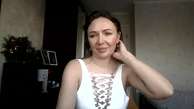 AngelinaLove28 online show from 12, 1, 2026