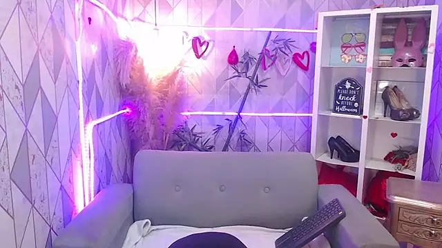 charlottemoonxz online show from 6, 11, 2025