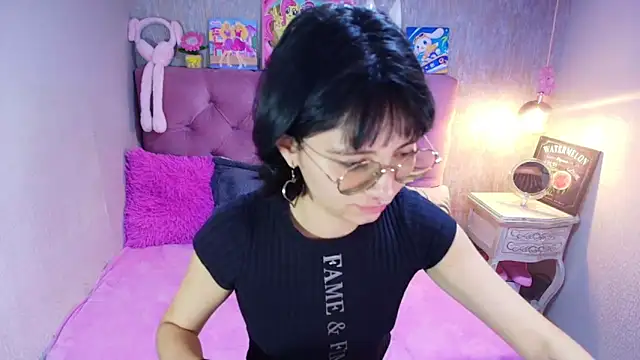 charlottemoonxz online show from 6, 2, 2026