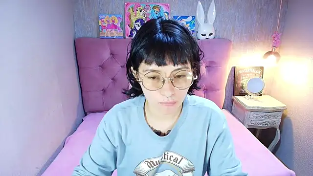 charlottemoonxz online show from 31, 3, 2026