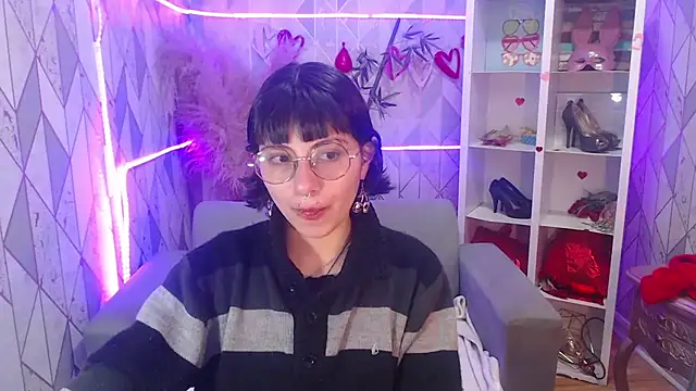 charlottemoonxz online show from 17, 10, 2025