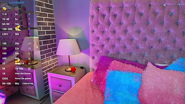 AdelaineBest online show from 29, 11, 2025