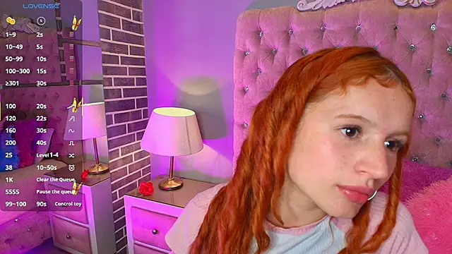 AdelaineBest online show from 14, 11, 2025