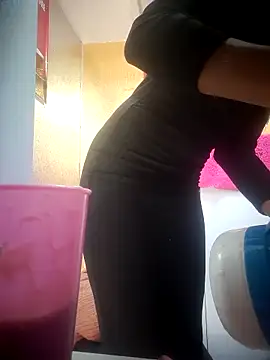 Snapshot of GoddessVee chatting on 9, 10, 2025 GoddessVee online show from 9, 10, 2025