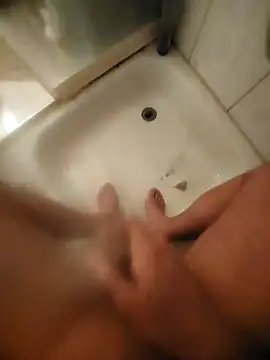 Snapshot of 0815lukas2024 chatting on 7, 10, 2025 0815lukas2024 online show from 7, 10, 2025