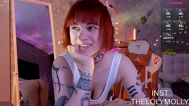 LolyMolli online show from 2, 2, 2026