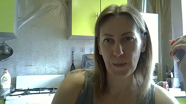 AshleyXHoney online show from 18, 6, 2026
