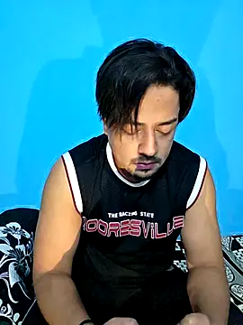 Snapshot of 69venom69 chatting on 23, 11, 2025 69venom69 online show from 23, 11, 2025
