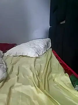 julietunderwoood online show from 6, 2, 2026