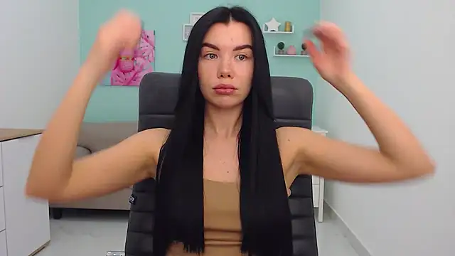 MadisonGomes online show from 4, 2, 2025