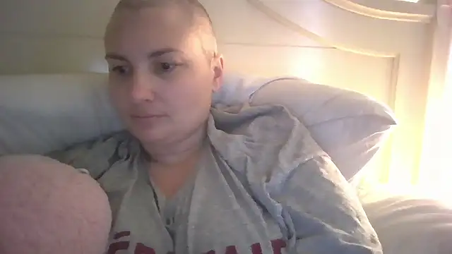 MilfyMrsRobinson online show from 21, 3, 2026