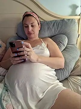 MilfyMrsRobinson online show from 17, 3, 2025