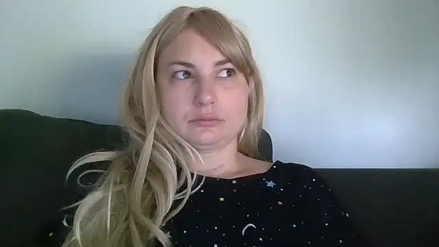 Snapshot of MilfyMrsRobinson chatting on 11, 7, 2026 MilfyMrsRobinson online show from 11, 7, 2026