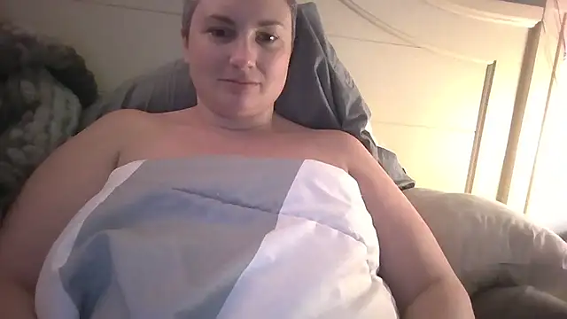 Snapshot of MilfyMrsRobinson chatting on 1, 8, 2026 MilfyMrsRobinson online show from 1, 8, 2026