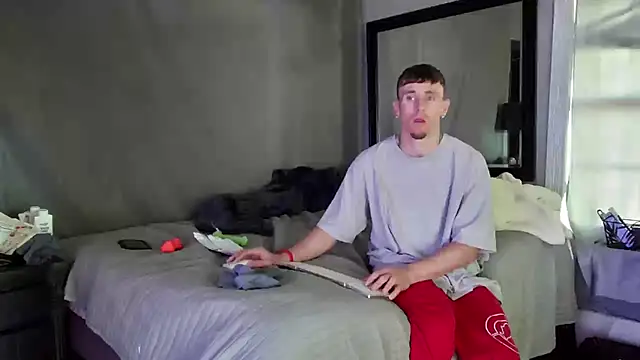 Snapshot of RyleyRydes chatting on 22, 12, 2024 RyleyRydes online show from 22, 12, 2024