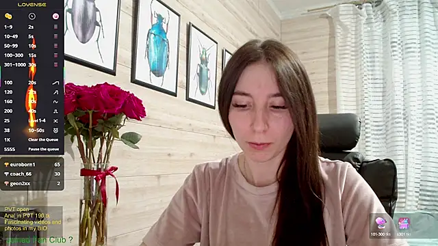 Snapshot of Wowpornoo chatting on 13, 3, 2025 Wowpornoo online show from 13, 3, 2025
