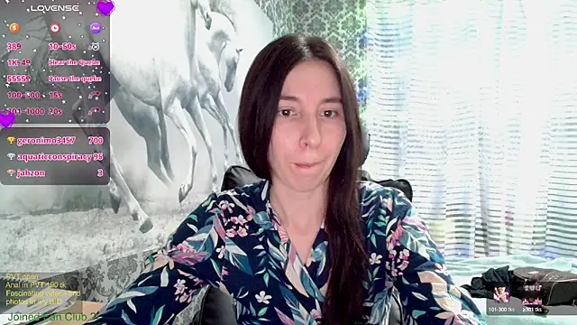 Snapshot of Wowpornoo chatting on 11, 2, 2025 Wowpornoo online show from 11, 2, 2025