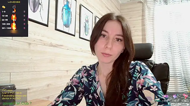 Snapshot of Wowpornoo chatting on 18, 3, 2025 Wowpornoo online show from 18, 3, 2025