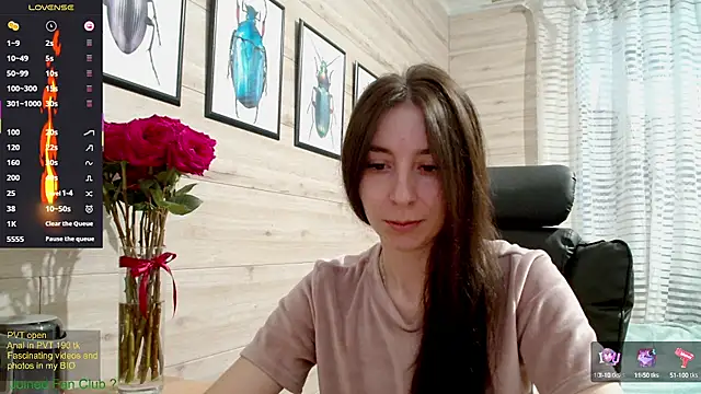 Snapshot of Wowpornoo chatting on 13, 3, 2025 Wowpornoo online show from 13, 3, 2025