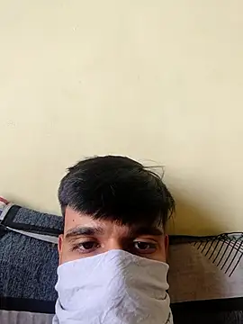 Snapshot of yashzae chatting on 16, 3, 2025 yashzae online show from 16, 3, 2025