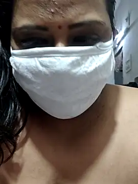 Snapshot of Love_Jenny chatting on 4, 5, 2026 Love Jenny online show from 4, 5, 2026