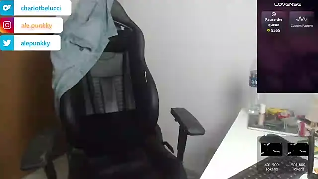 charlotbelucci  online show from 16, 10, 2025