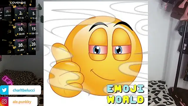 Snapshot of charlotbelucci_ chatting on 7, 5, 2026 charlotbelucci online show from 7, 5, 2026