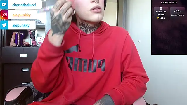 charlotbelucci  online show from 19, 11, 2025